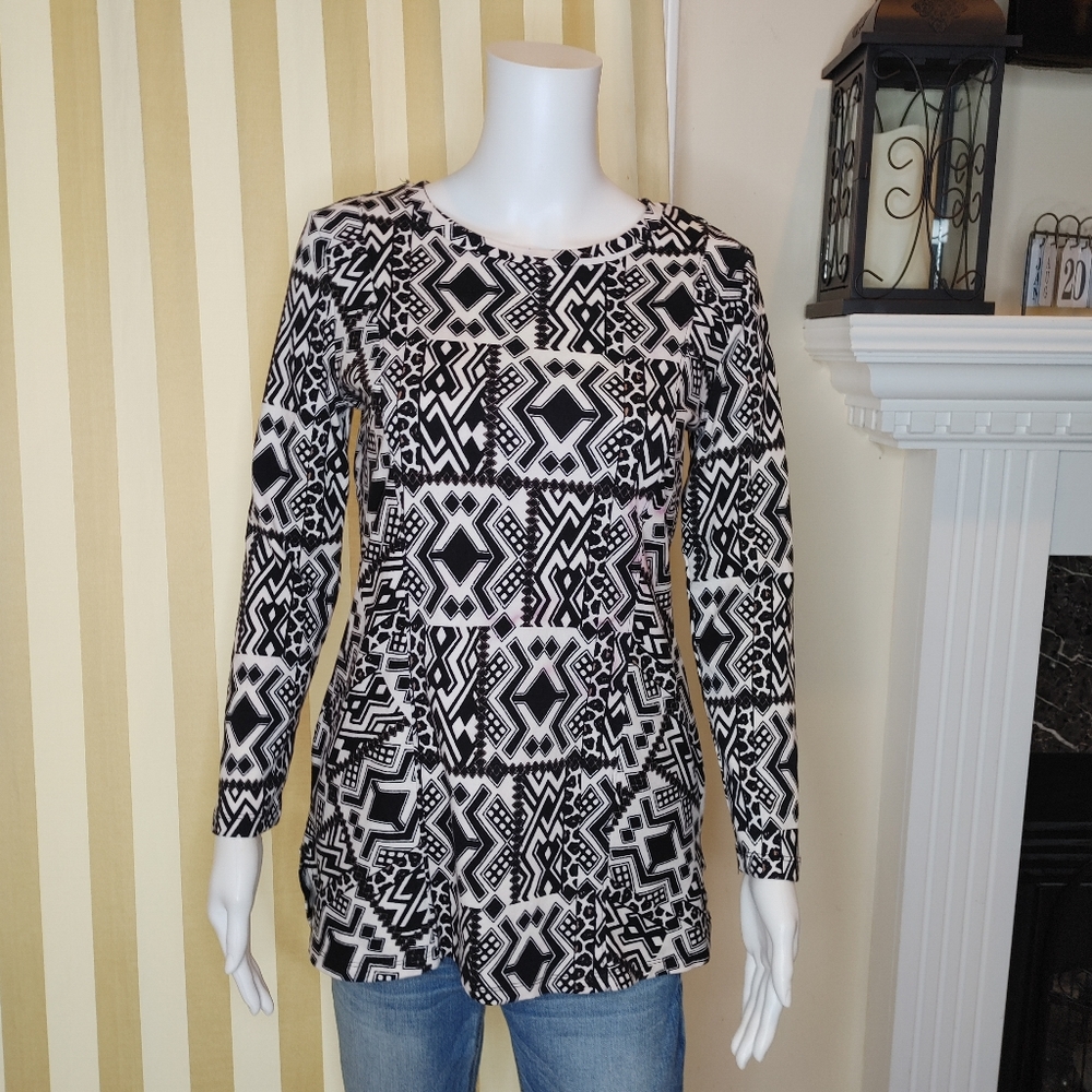 WESTBOUND GEOMETRIC PRINT KNIT TOP, BLACK/WHITE S